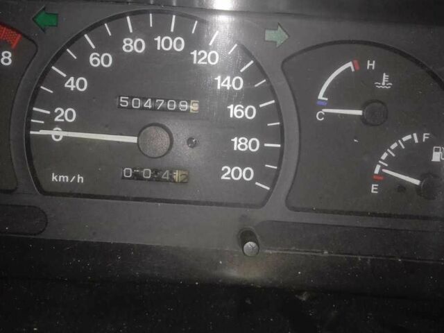 Красный Дэу Нексия, объемом двигателя 0 л и пробегом 504 тыс. км за 1100 $, фото 6 на Automoto.ua