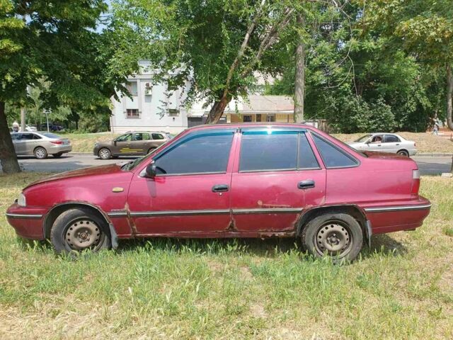 Червоний Деу Нексія, об'ємом двигуна 0 л та пробігом 320 тис. км за 779 $, фото 3 на Automoto.ua