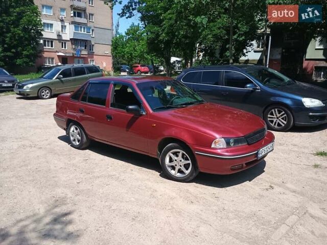 Красный Дэу Нексия, объемом двигателя 1.5 л и пробегом 202 тыс. км за 2500 $, фото 3 на Automoto.ua