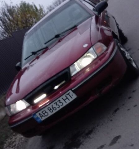 Червоний Деу Нексія, об'ємом двигуна 1.5 л та пробігом 270 тис. км за 1350 $, фото 7 на Automoto.ua