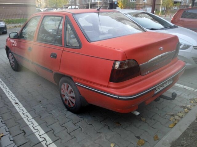 Червоний Деу Нексія, об'ємом двигуна 1.5 л та пробігом 170 тис. км за 1300 $, фото 3 на Automoto.ua
