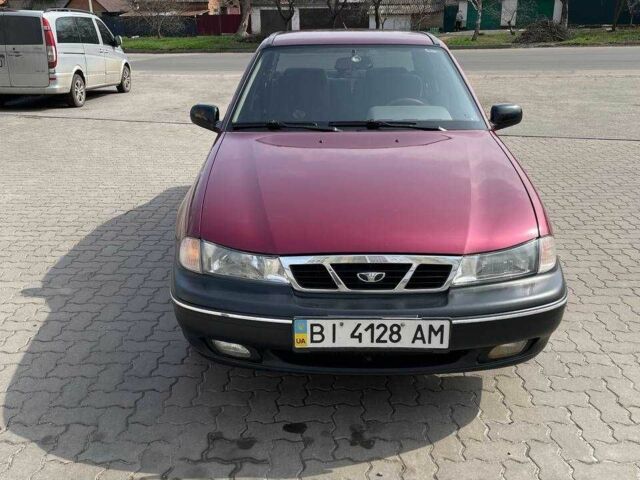 Красный Дэу Нексия, объемом двигателя 1.5 л и пробегом 75 тыс. км за 3100 $, фото 1 на Automoto.ua