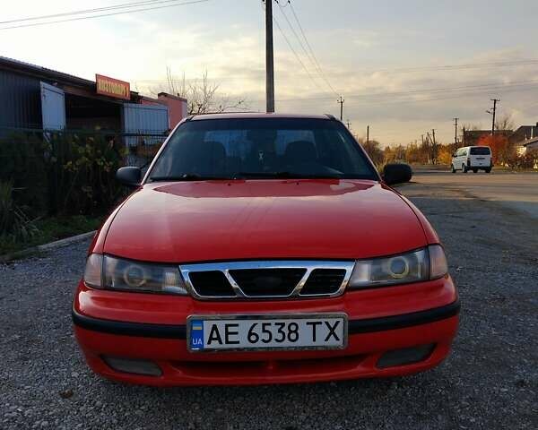 Красный Дэу Нексия, объемом двигателя 1.5 л и пробегом 258 тыс. км за 1500 $, фото 5 на Automoto.ua