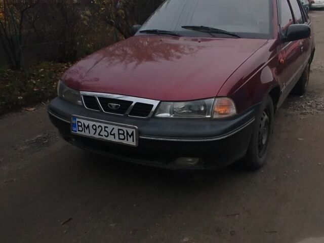 Красный Дэу Нексия, объемом двигателя 1.5 л и пробегом 181 тыс. км за 1100 $, фото 1 на Automoto.ua