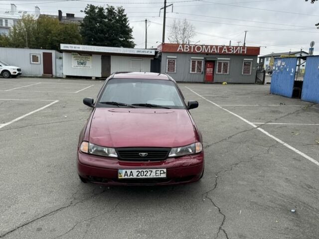 Красный Дэу Нексия, объемом двигателя 1.6 л и пробегом 230 тыс. км за 850 $, фото 1 на Automoto.ua