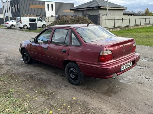 Червоний Деу Нексія, об'ємом двигуна 1.5 л та пробігом 250 тис. км за 750 $, фото 4 на Automoto.ua