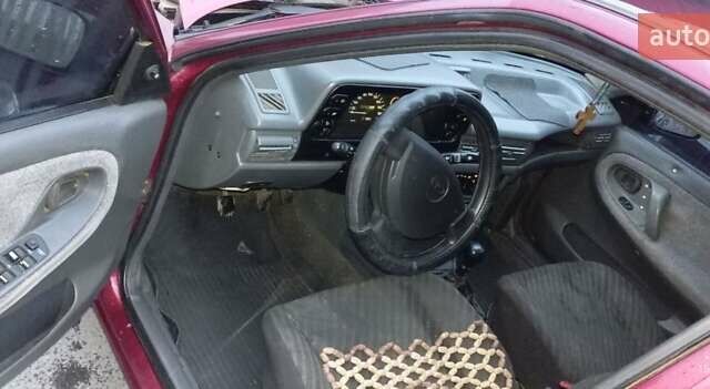 Красный Дэу Нексия, объемом двигателя 1.45 л и пробегом 270 тыс. км за 1350 $, фото 6 на Automoto.ua