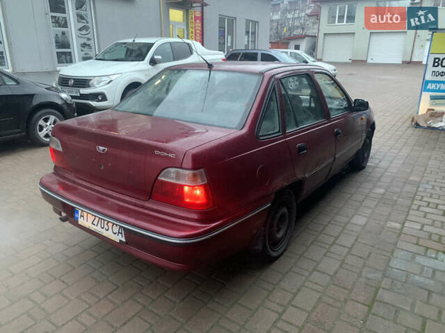 Красный Дэу Нексия, объемом двигателя 1.5 л и пробегом 240 тыс. км за 1100 $, фото 2 на Automoto.ua