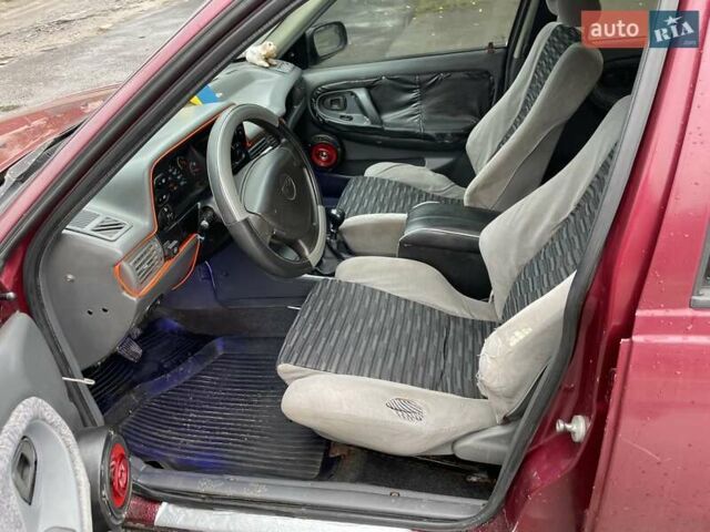 Красный Дэу Нексия, объемом двигателя 1.5 л и пробегом 270 тыс. км за 950 $, фото 11 на Automoto.ua