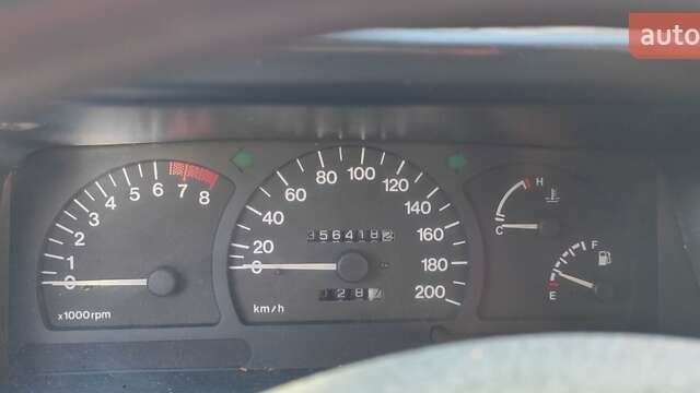Червоний Деу Нексія, об'ємом двигуна 1.5 л та пробігом 356 тис. км за 1200 $, фото 6 на Automoto.ua
