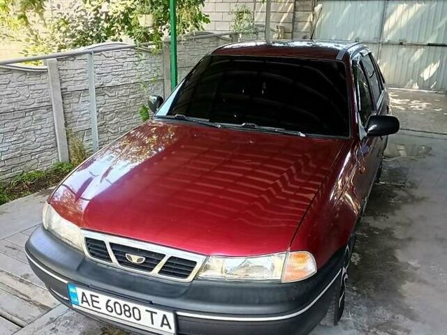 Червоний Деу Нексія, об'ємом двигуна 1.5 л та пробігом 114 тис. км за 2500 $, фото 10 на Automoto.ua