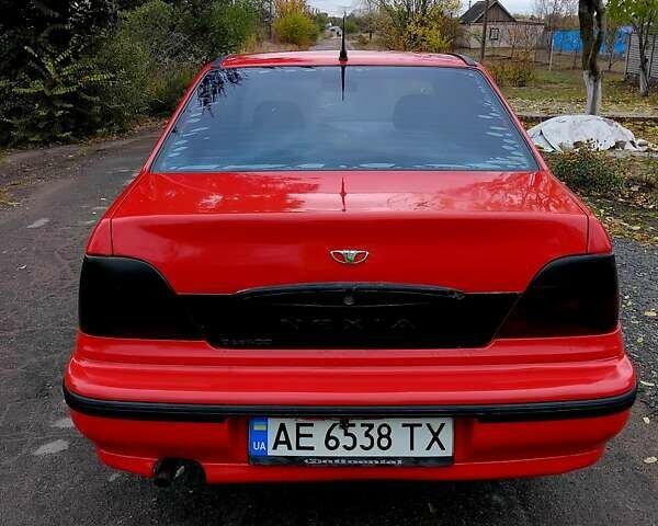 Деу Нексія 2007 у Новомосковске на Automoto.ua Червоний Деу Нексія, об'ємом двигуна 1.5 л та пробігом 250 тис. км за 1850 $, фото 6 на Automoto.ua