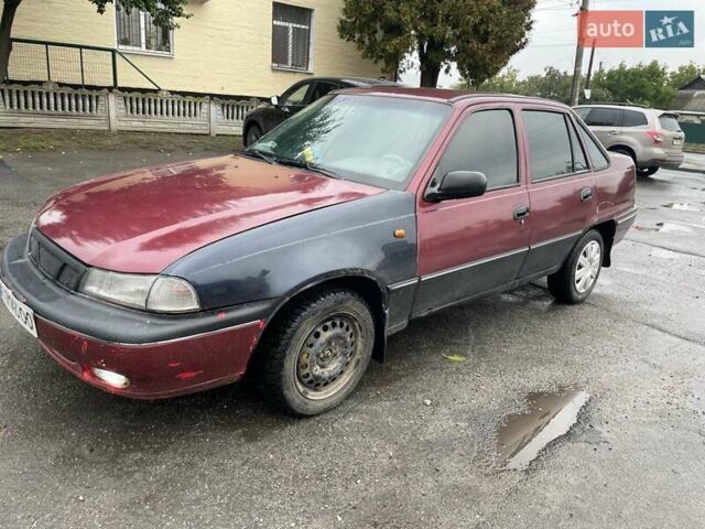 Красный Дэу Нексия, объемом двигателя 1.5 л и пробегом 270 тыс. км за 950 $, фото 4 на Automoto.ua