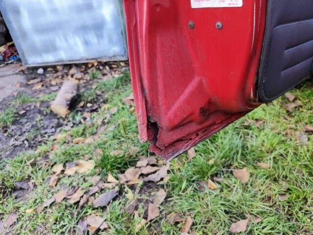 Червоний Деу Нексія, об'ємом двигуна 1.5 л та пробігом 350 тис. км за 1300 $, фото 7 на Automoto.ua