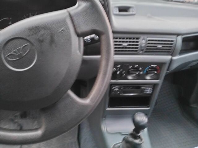 Красный Дэу Нексия, объемом двигателя 1.5 л и пробегом 31 тыс. км за 3200 $, фото 6 на Automoto.ua