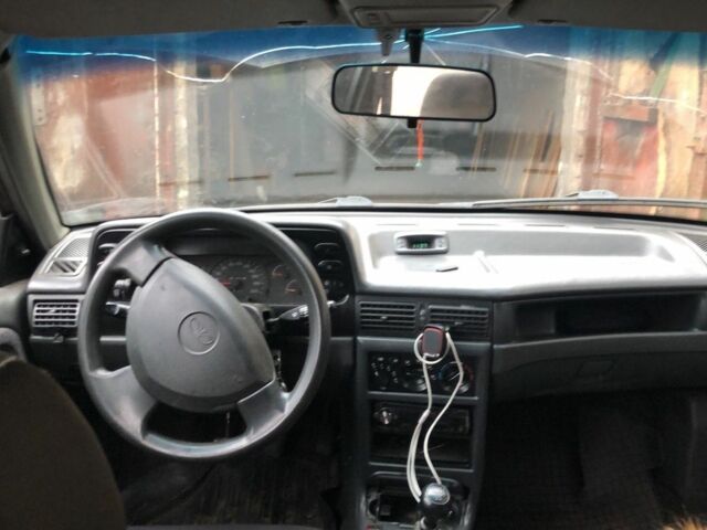 Красный Дэу Нексия, объемом двигателя 0 л и пробегом 245 тыс. км за 699 $, фото 1 на Automoto.ua