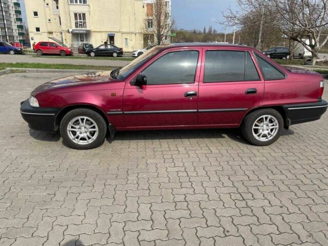 Красный Дэу Нексия, объемом двигателя 1.5 л и пробегом 75 тыс. км за 3100 $, фото 3 на Automoto.ua