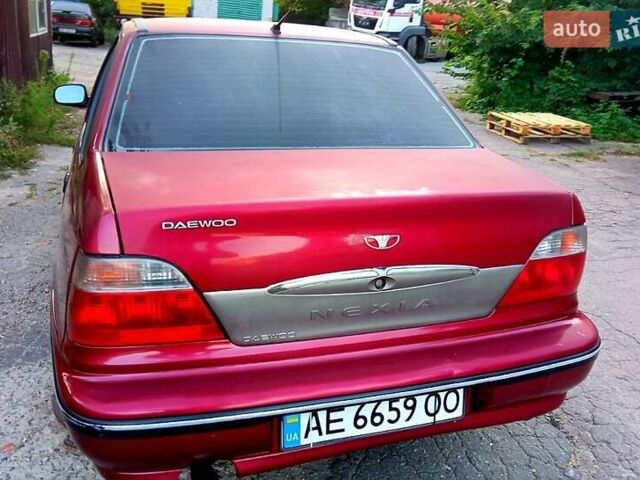 Красный Дэу Нексия, объемом двигателя 1.5 л и пробегом 430 тыс. км за 2100 $, фото 1 на Automoto.ua