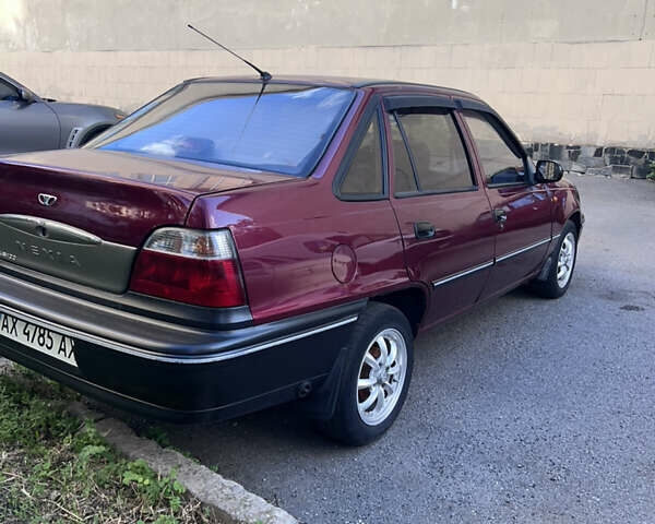 Красный Дэу Нексия, объемом двигателя 1.5 л и пробегом 154 тыс. км за 3200 $, фото 3 на Automoto.ua