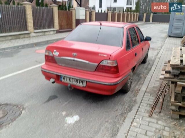 Червоний Деу Нексія, об'ємом двигуна 1.5 л та пробігом 263 тис. км за 1100 $, фото 2 на Automoto.ua