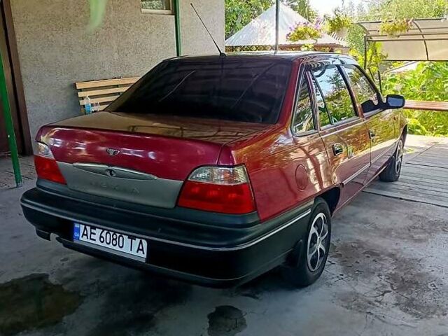 Червоний Деу Нексія, об'ємом двигуна 1.5 л та пробігом 114 тис. км за 2500 $, фото 3 на Automoto.ua