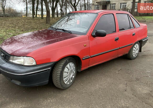 Красный Дэу Нексия, объемом двигателя 1.5 л и пробегом 375 тыс. км за 1450 $, фото 2 на Automoto.ua