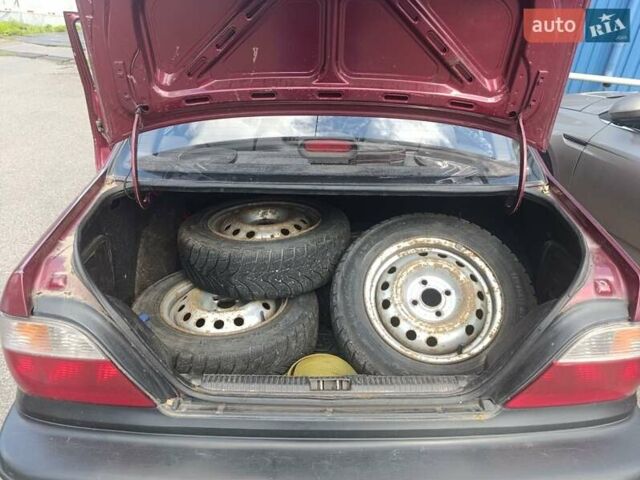Червоний Деу Нексія, об'ємом двигуна 1.5 л та пробігом 210 тис. км за 2000 $, фото 4 на Automoto.ua
