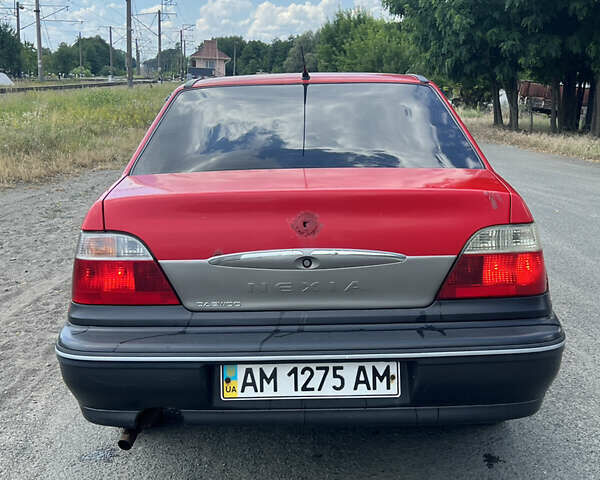 Красный Дэу Нексия, объемом двигателя 1.5 л и пробегом 185 тыс. км за 850 $, фото 2 на Automoto.ua