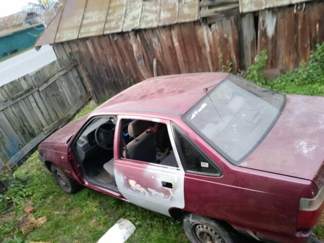 Красный Дэу Нексия, объемом двигателя 0 л и пробегом 190 тыс. км за 750 $, фото 3 на Automoto.ua