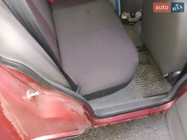 Красный Дэу Нексия, объемом двигателя 1.5 л и пробегом 138 тыс. км за 2041 $, фото 14 на Automoto.ua
