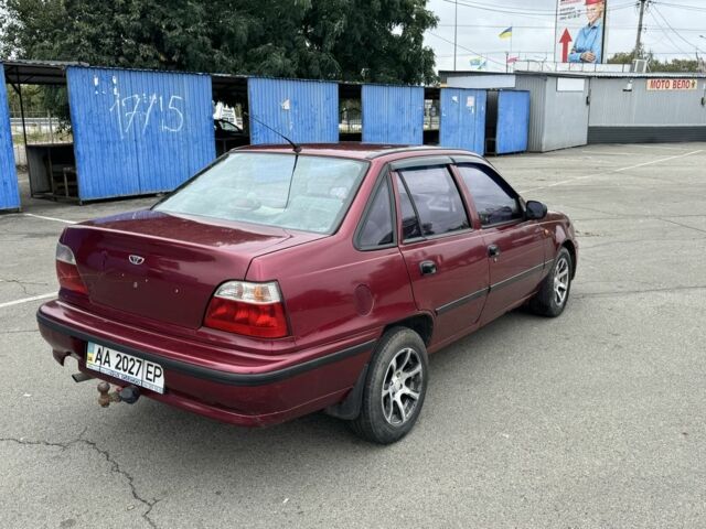 Красный Дэу Нексия, объемом двигателя 1.6 л и пробегом 230 тыс. км за 850 $, фото 3 на Automoto.ua