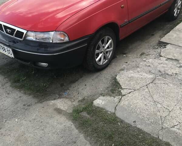 Червоний Деу Нексія, об'ємом двигуна 1.5 л та пробігом 195 тис. км за 1500 $, фото 2 на Automoto.ua
