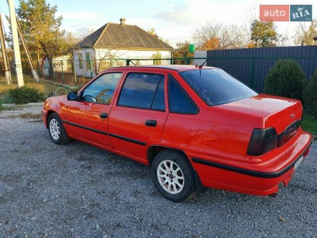 Красный Дэу Нексия, объемом двигателя 1.5 л и пробегом 258 тыс. км за 1500 $, фото 2 на Automoto.ua