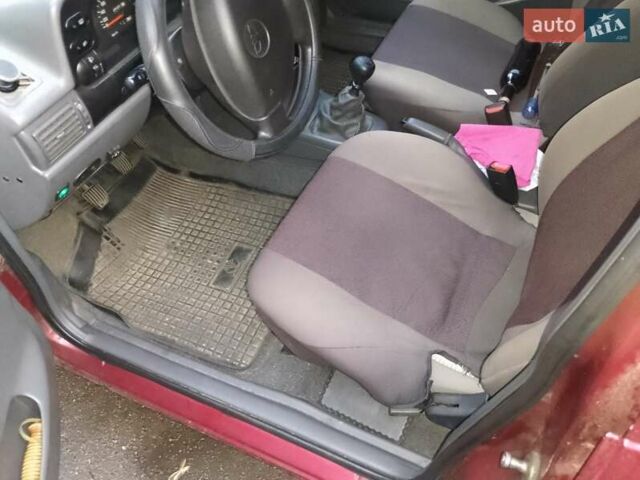 Деу Нексія 2007 у Києві на Automoto.ua Червоний Деу Нексія, об'ємом двигуна 1.5 л та пробігом 138 тис. км за 2055 $, фото 7 на Automoto.ua