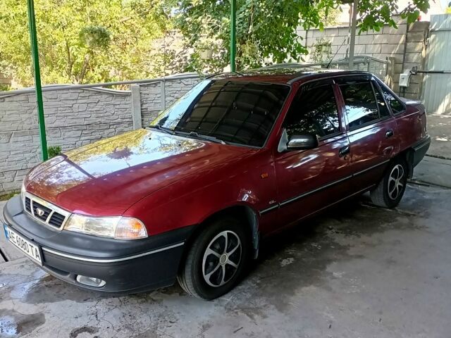 Красный Дэу Нексия, объемом двигателя 1.5 л и пробегом 114 тыс. км за 2500 $, фото 1 на Automoto.ua