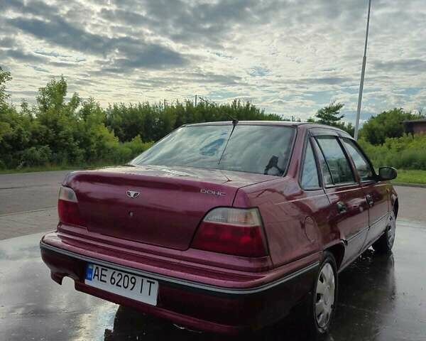 Деу Нексія 2008 у Конотопе на Automoto.ua Червоний Деу Нексія, об'ємом двигуна 1.5 л та пробігом 148 тис. км за 2100 $, фото 11 на Automoto.ua