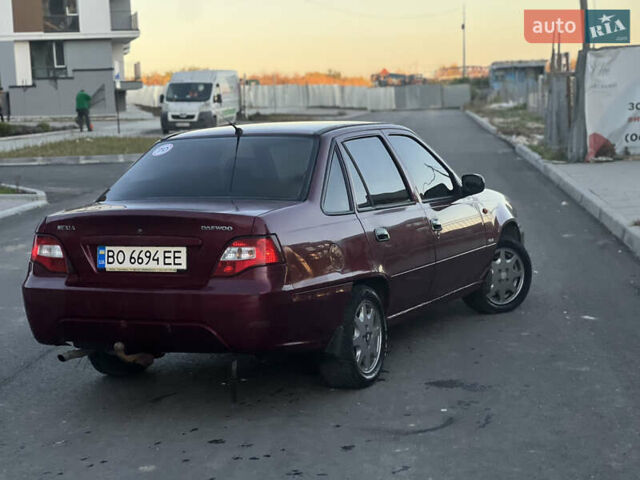 Красный Дэу Нексия, объемом двигателя 1.6 л и пробегом 240 тыс. км за 1200 $, фото 7 на Automoto.ua