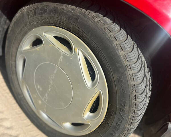 Красный Дэу Нексия, объемом двигателя 1.6 л и пробегом 162 тыс. км за 2100 $, фото 14 на Automoto.ua