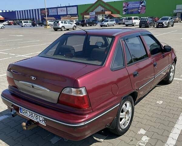 Красный Дэу Нексия, объемом двигателя 1.5 л и пробегом 260 тыс. км за 1915 $, фото 1 на Automoto.ua