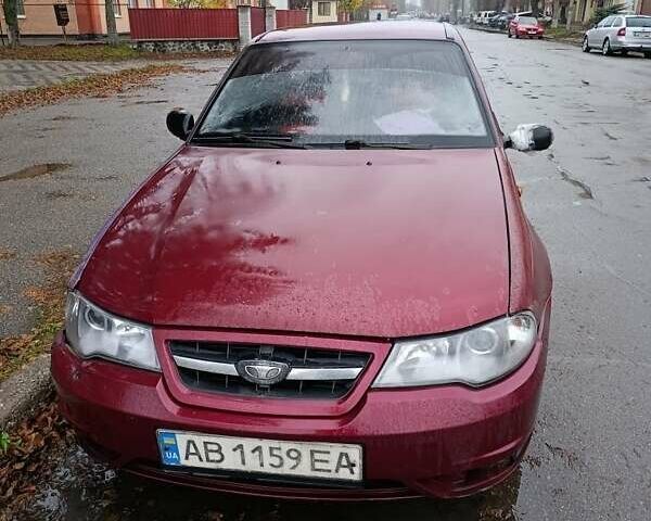 Красный Дэу Нексия, объемом двигателя 1.5 л и пробегом 240 тыс. км за 1427 $, фото 2 на Automoto.ua