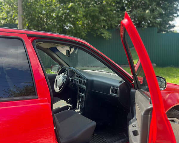 Красный Дэу Нексия, объемом двигателя 1.6 л и пробегом 162 тыс. км за 2100 $, фото 13 на Automoto.ua