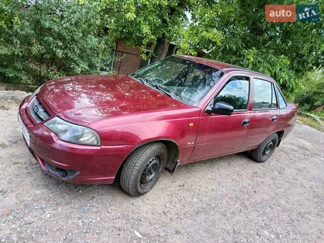 Червоний Деу Нексія, об'ємом двигуна 1.5 л та пробігом 210 тис. км за 2300 $, фото 1 на Automoto.ua