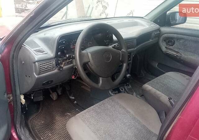 Красный Дэу Нексия, объемом двигателя 1.5 л и пробегом 150 тыс. км за 1700 $, фото 5 на Automoto.ua