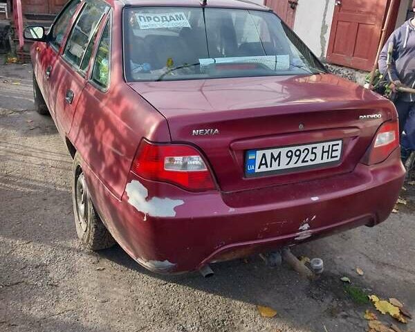 Червоний Деу Нексія, об'ємом двигуна 1.5 л та пробігом 235 тис. км за 1700 $, фото 4 на Automoto.ua