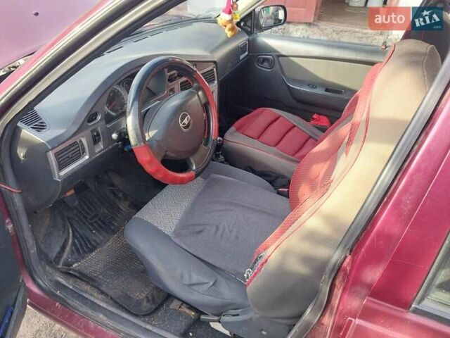 Червоний Деу Нексія, об'ємом двигуна 1.5 л та пробігом 235 тис. км за 1700 $, фото 6 на Automoto.ua