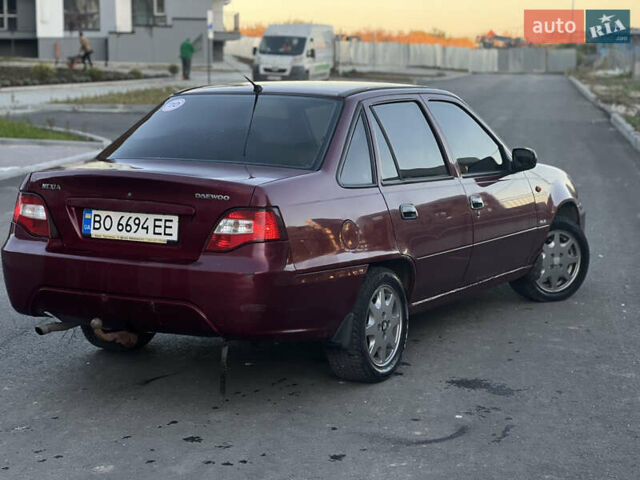 Красный Дэу Нексия, объемом двигателя 1.6 л и пробегом 240 тыс. км за 1200 $, фото 8 на Automoto.ua