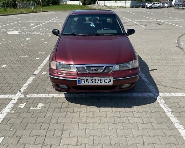 Красный Дэу Нексия, объемом двигателя 1.5 л и пробегом 260 тыс. км за 1915 $, фото 4 на Automoto.ua