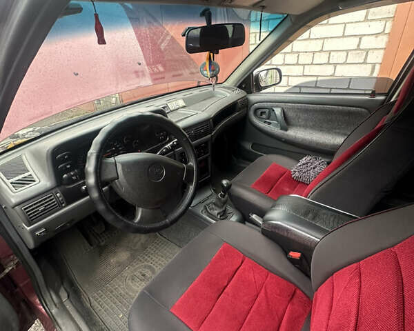 Червоний Деу Нексія, об'ємом двигуна 1.5 л та пробігом 63 тис. км за 4500 $, фото 2 на Automoto.ua