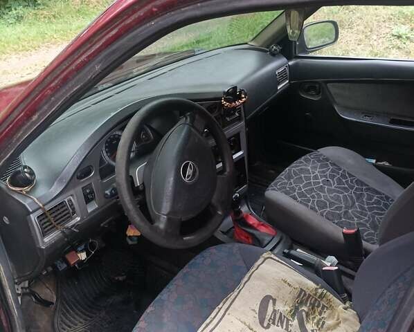 Красный Дэу Нексия, объемом двигателя 1.5 л и пробегом 300 тыс. км за 1200 $, фото 4 на Automoto.ua