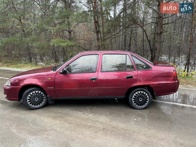 Червоний Деу Нексія, об'ємом двигуна 1.5 л та пробігом 150 тис. км за 1100 $, фото 2 на Automoto.ua